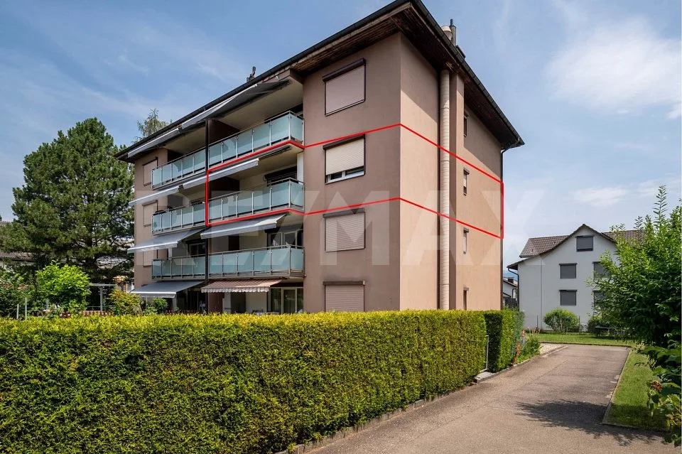 4.5-Zimmer-Wohnung mit sonnigem Balkon und hochwertiger Ausstattung in Buttikon SZ zu kaufen!