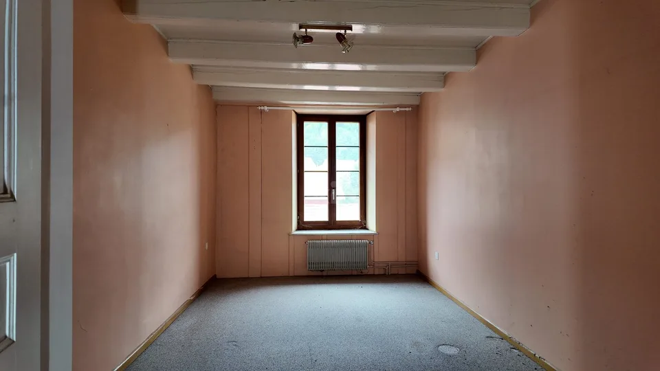 Prächtiges Charakterferngut im Herzen von Cornaux – Foto 8 von 13