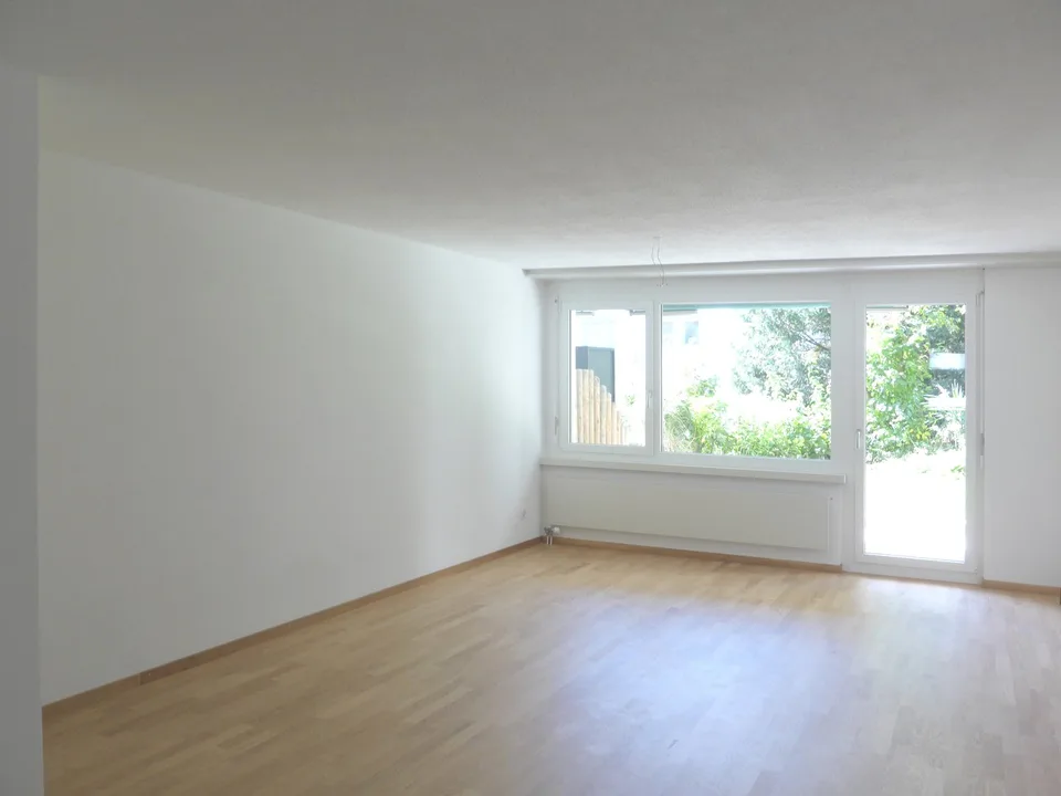 Grosszügig geschnittene 2.5-Zimmerwohnung in gepflegter Überbauung