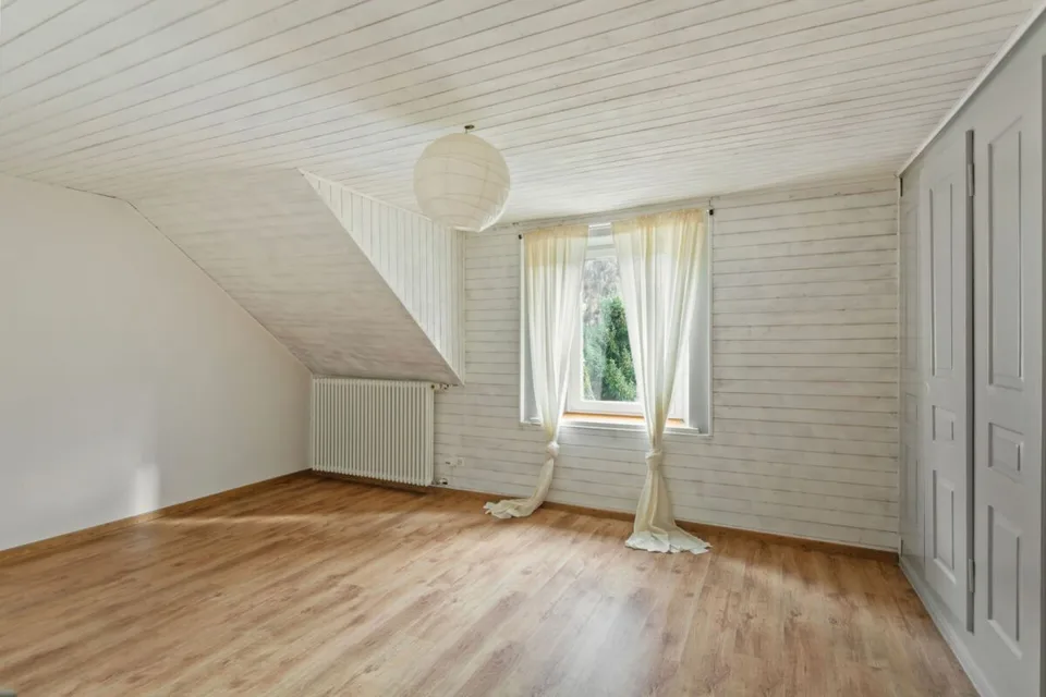 St-Imier, maison de caractère - Parfaite pour famille et activité professionnelle – photo 11 sur 16