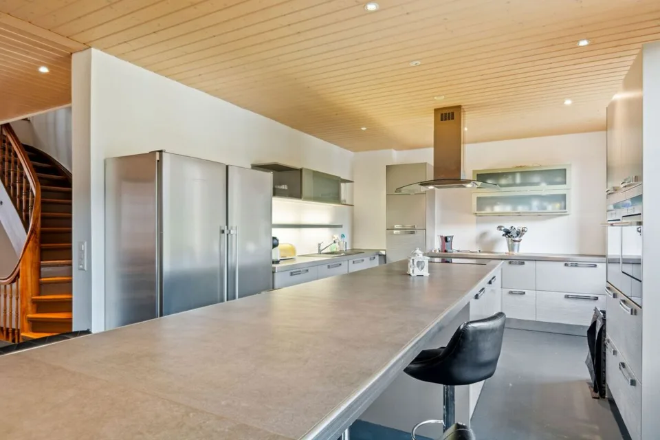 St-Imier, maison de caractère - Parfaite pour famille et activité professionnelle