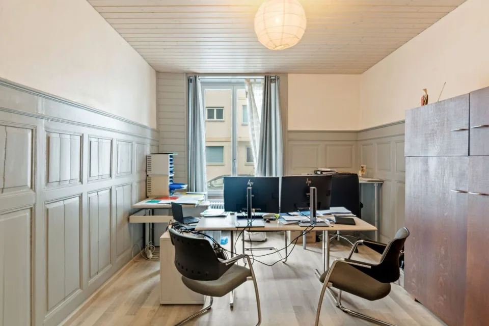 St-Imier, maison de caractère - Parfaite pour famille et activité professionnelle – photo 8 sur 16