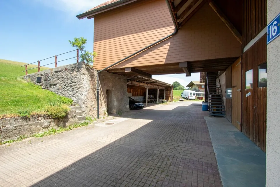 Bien plus qu'une ferme - trois appartements et d'innombrables possibilités – photo 16 sur 17