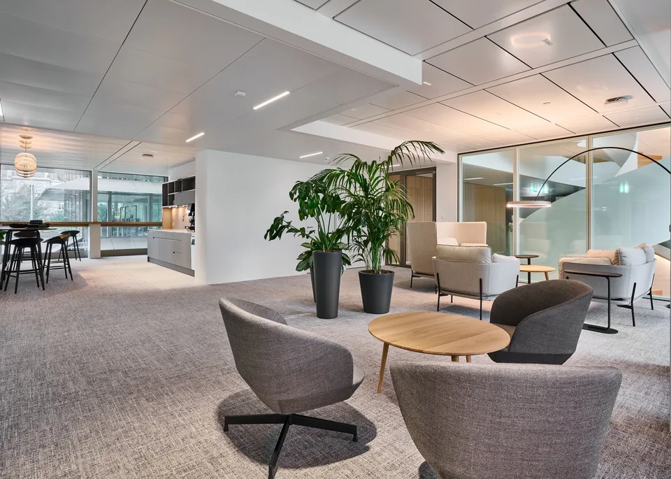 Arbeiten am See – bezugsfertige Premium Open Space Offices – Foto 7 von 12