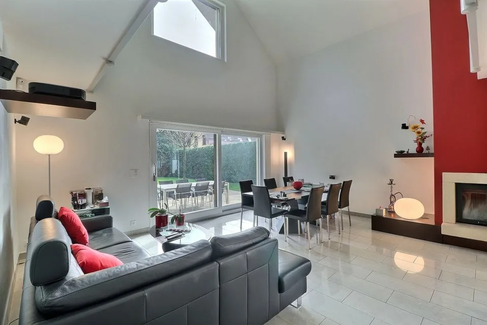 BELLE PROPRIETE PROCHE DES ECOLES PRIVEES ET PUBLIQUES – photo 21 sur 26
