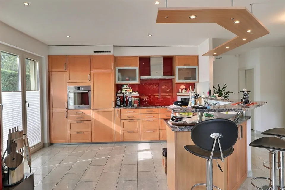BELLE PROPRIETE PROCHE DES ECOLES PRIVEES ET PUBLIQUES – photo 22 sur 26