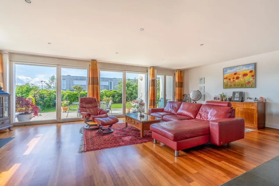 Magnifique appartement de 4.5 pcs avec jardin privatif dans un quartier calme