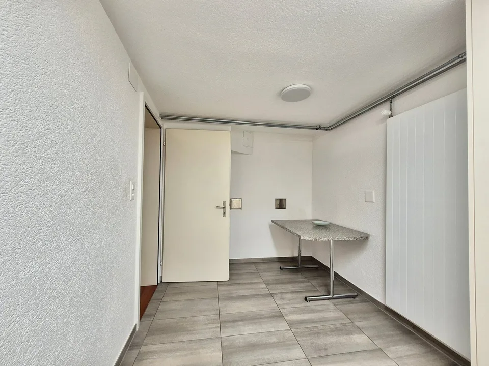 Delizioso appartamento di 3,5 locali con camino e terrazza a Kestenholz – foto 6 di 13