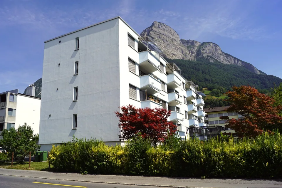 gut erhaltene Wohnung inkl. Garagenbox an attraktiver Wohnlage