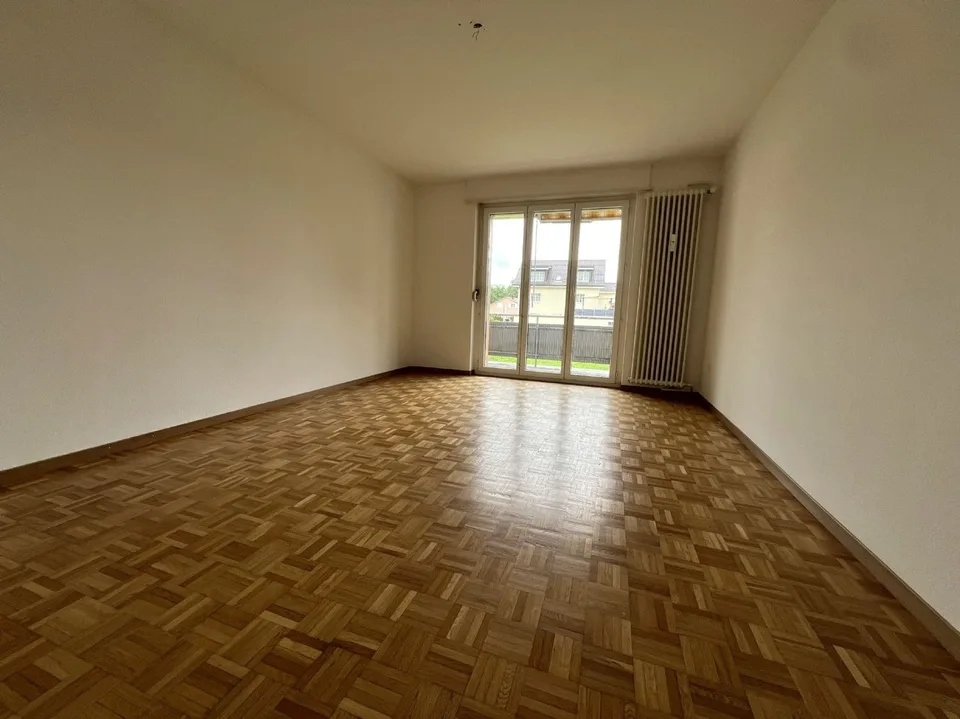 Kinderfreundliche Wohnung Nähe Einkauf und ÖV!