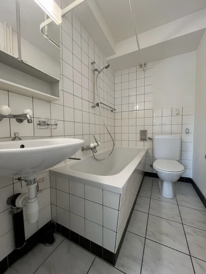Kinderfreundliche Wohnung Nähe Einkauf und ÖV!