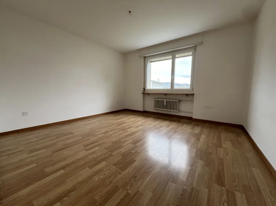 Kinderfreundliche Wohnung Nähe Einkauf und ÖV!