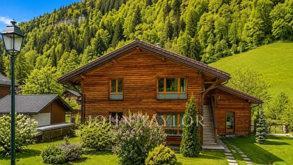 Immeuble 4.84% de rendement ? Les Plans-sur-Bex