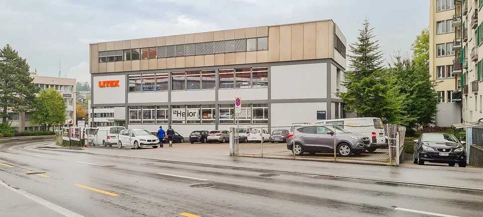Vielseitige Büro-/Gewerbeflächen mit zentraler Anbindung