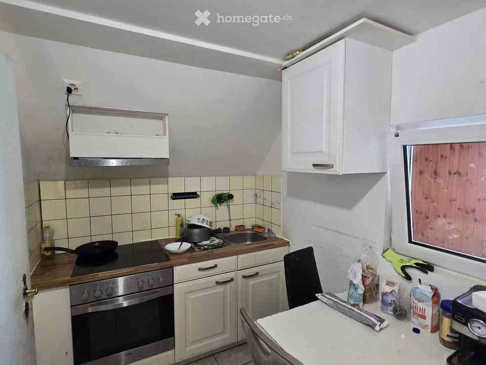 3 Familienhaus mit 2 geräumigen Dachzimmern und Hobbyraum