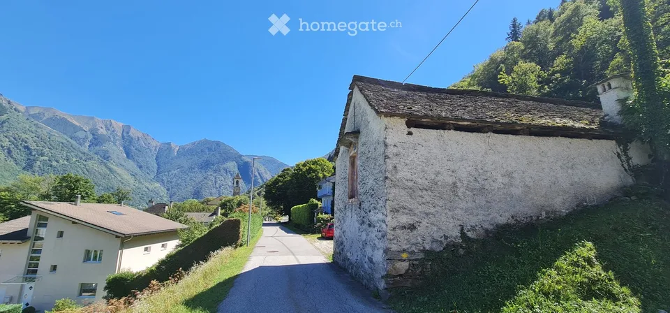 ValleMaggia, Aurigeno VENDESI STABILE Da Ristrutturare