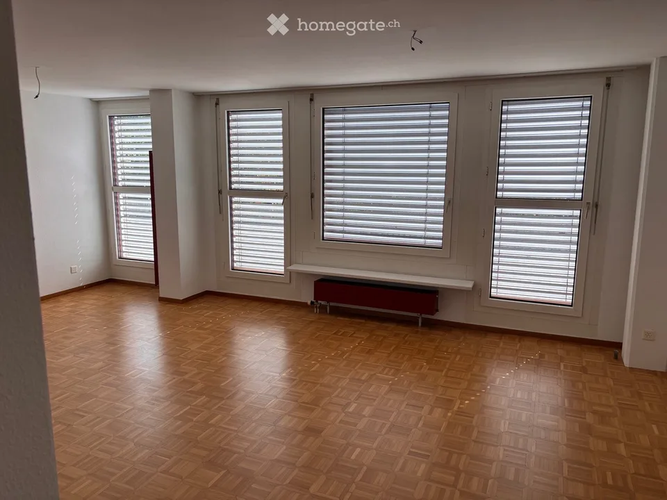 Appartamento mansardato in affitto, 150 m2 con terrazza