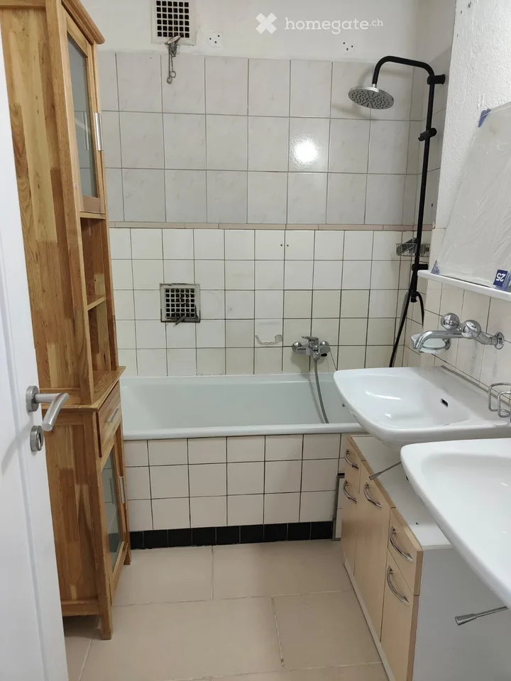 Helle 4-Zimmer-Wohnung (ca. 91 m²)  verfügbar ab 1. Oktober