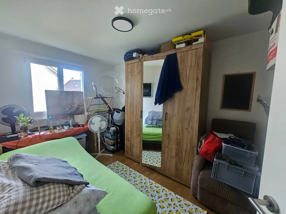 WG IN 3 ZIMMER 59 QM AN FRAU