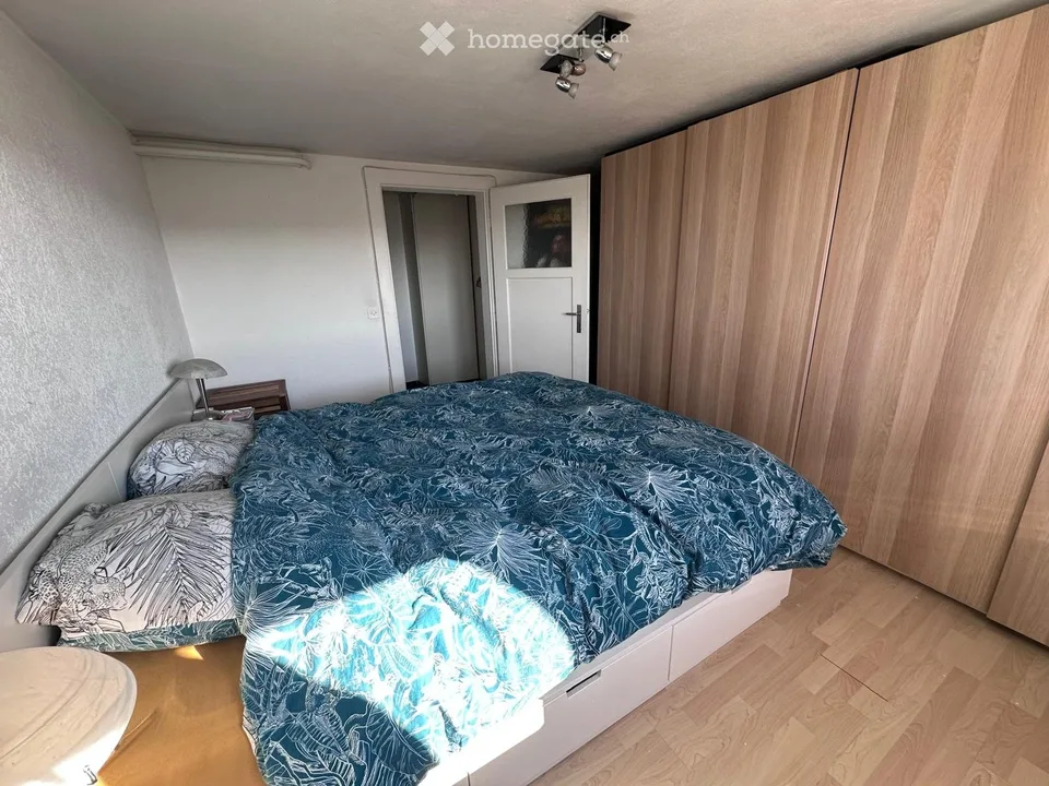 3.5 locali con vista sul lago a Hauts-Geneveys