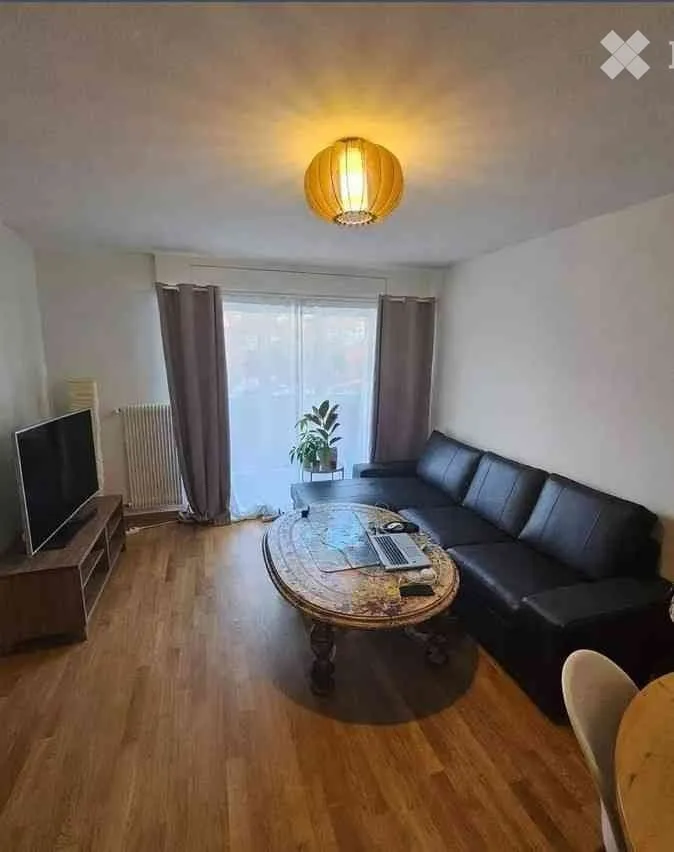 4.5 DE 92 M2 RÈNOVÈ A 7 MINUTES À PIED DE LA GARE DE AIGLE