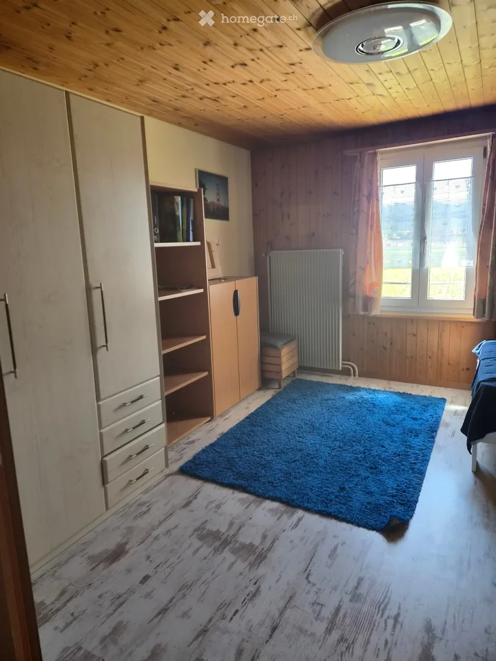 Furnished room