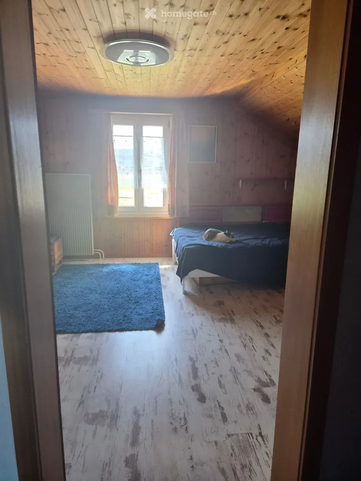 Furnished room