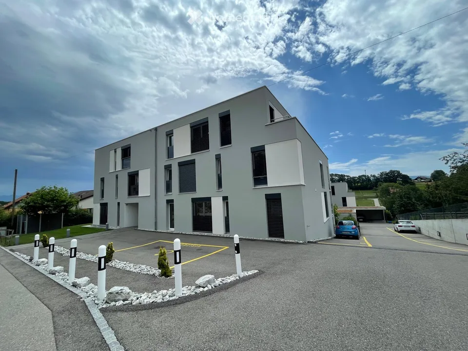 Magnifique appartement/attique 4.5 pièces à louer à Cottens