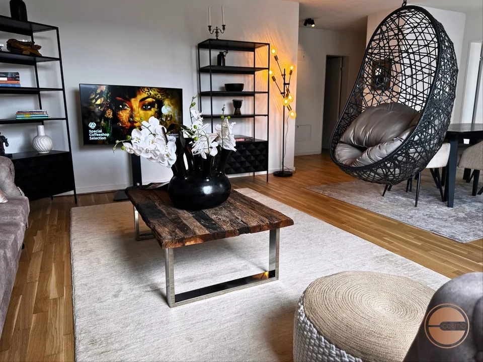 COSMOPOLITAN APARTMENTS - 4.5 ROOM / 3-BEDROOM SERVICED APARTMENT