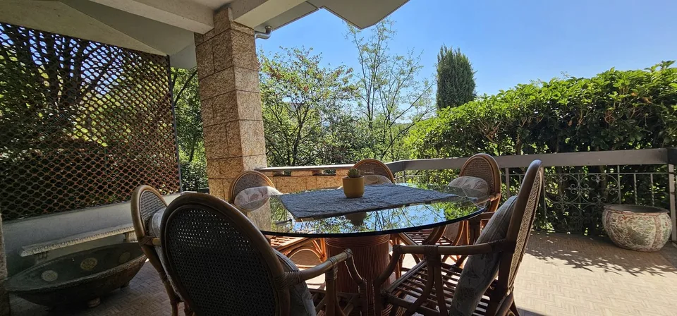 Prächtige 9-Zimmer-Villa in Morbio Inferiore – Eleganz und Komfort zum Verkauf