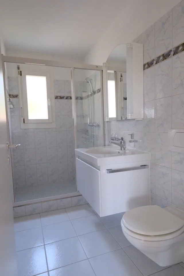 Sonnige 3.5-Zimmer-Wohnung mit herrlicher Weitsicht auf der Forch, Küsnacht – Foto 17 von 18