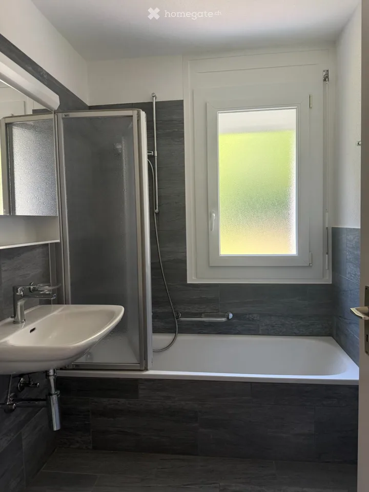 2.5 Rooms: An Oasis of Peace