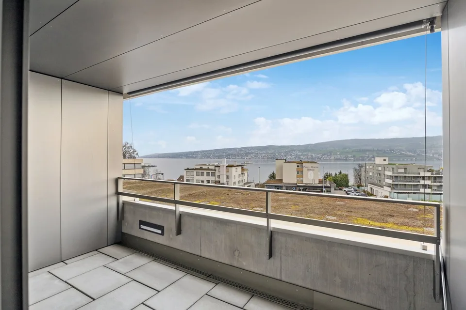 Moderne 3.5-Zimmer-Wohnung in Seenähe