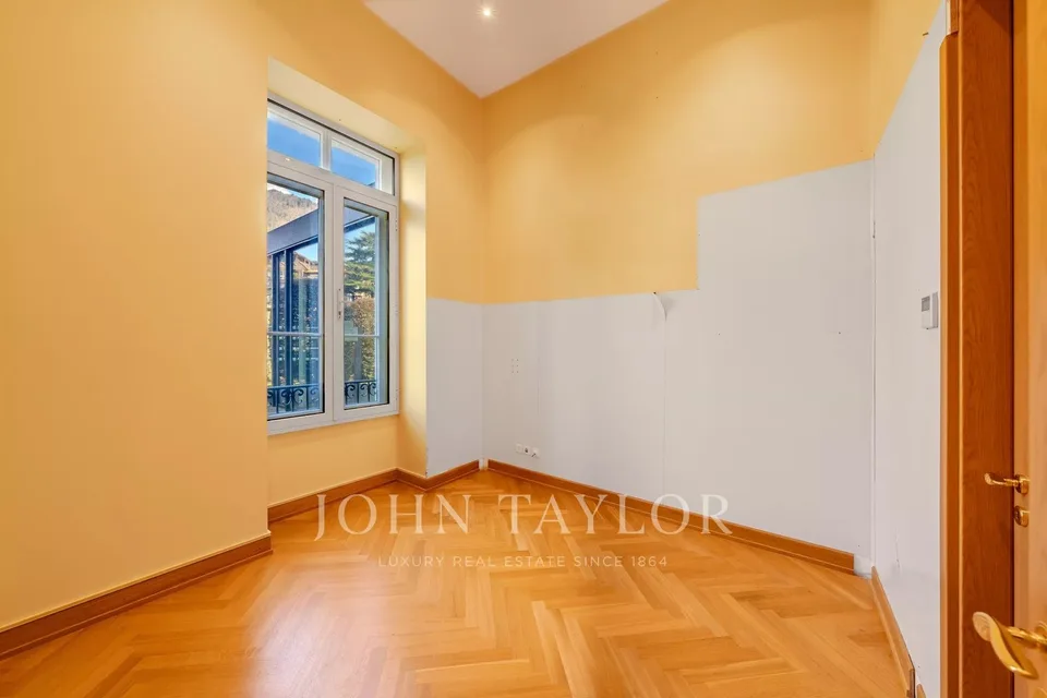 Luxuriöse 4.5-Zimmer-Wohnung mit Seeblick – Foto 22 von 26