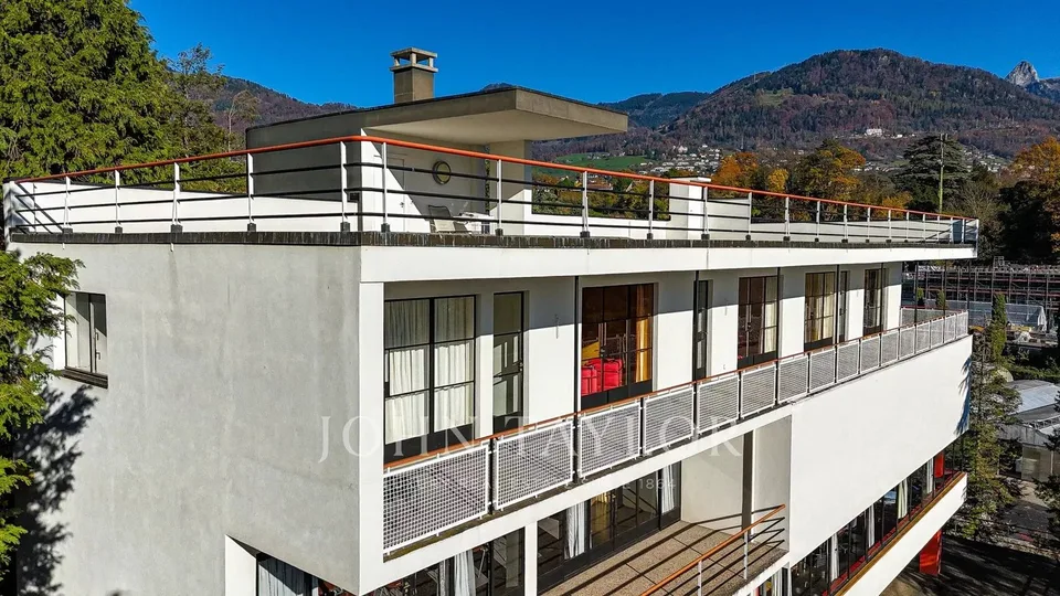 Modernisme, volumes et prestige au coeur de la Riviera suisse