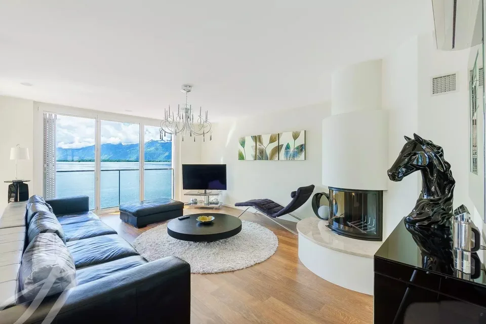 EXKLUSIVITÄT: Prachtiges 3.5-Zimmer-Wohnung in der prestigeträchtigen Residenz Le National