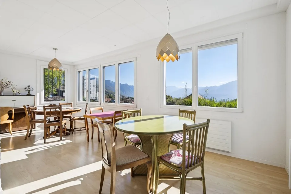 Eigentum mit 12,5 Zimmern im Herzen von Blonay mit Blick auf den See – Foto 11 von 26