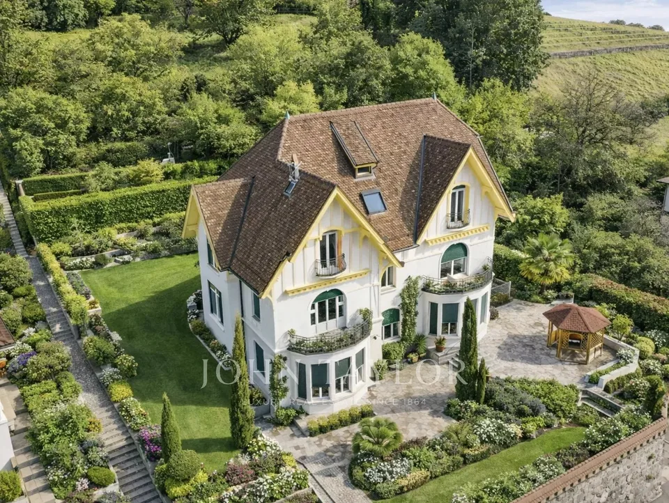EN EXCLUSIVITÉ : Propriété d'exception avec vue panoramique