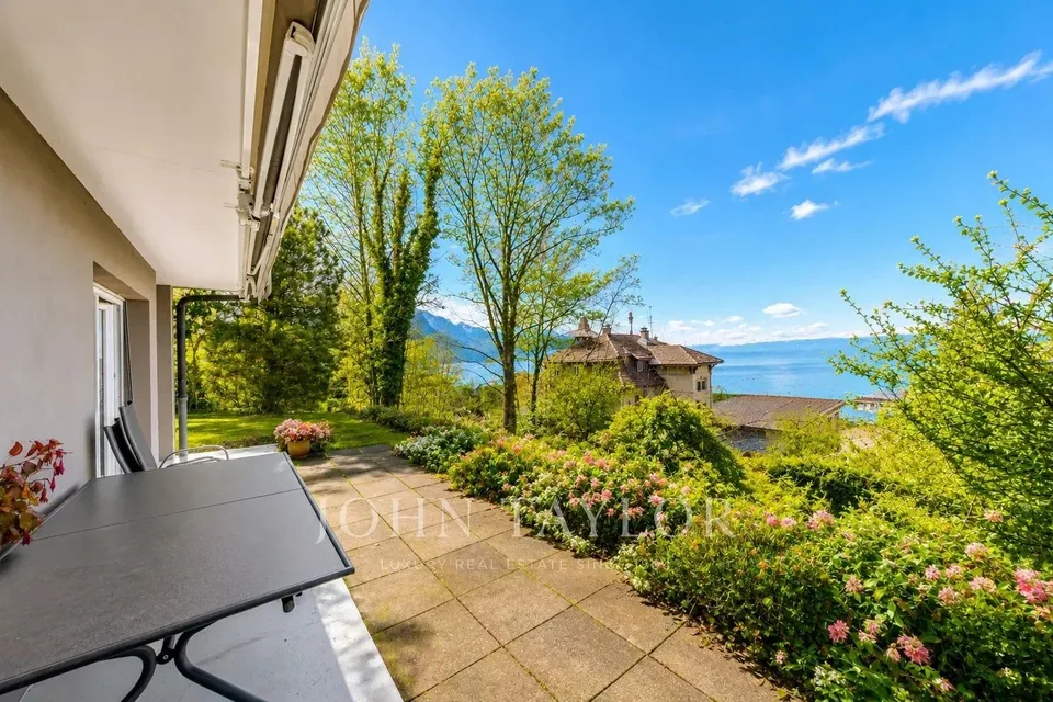 Villa mit 5,5 Zimmern und Panoramablick in der Nähe von Montreux