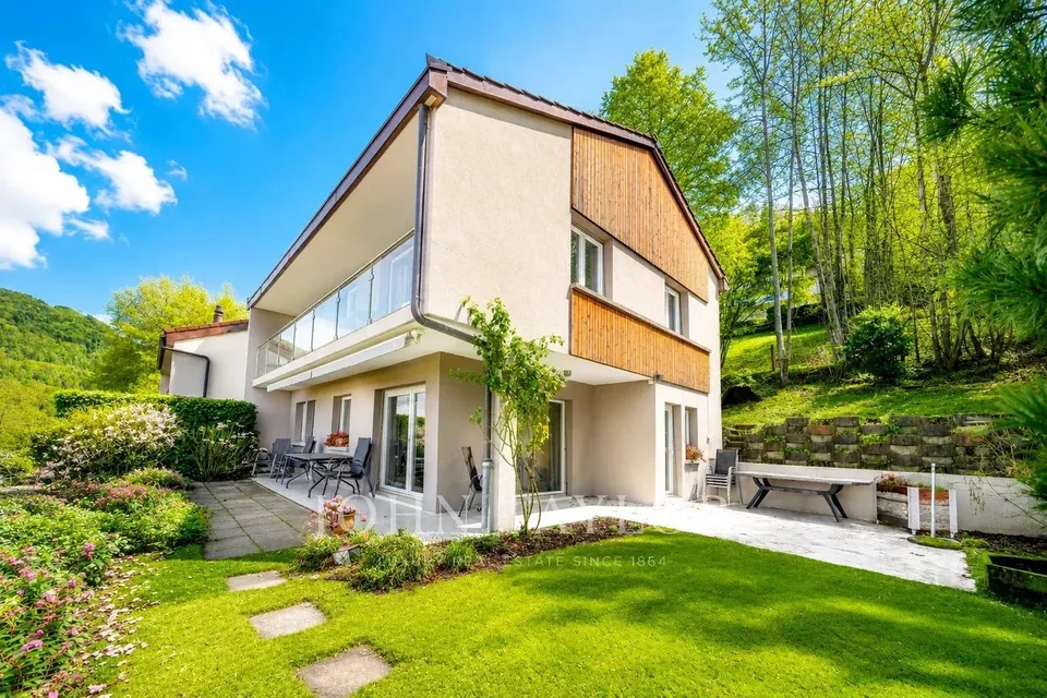 Villa de 5.5 pièces avec vue panoramique proche de Montreux