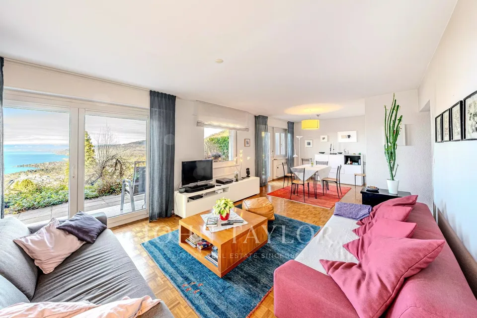 Villa mit 5,5 Zimmern und Panoramablick in der Nähe von Montreux
