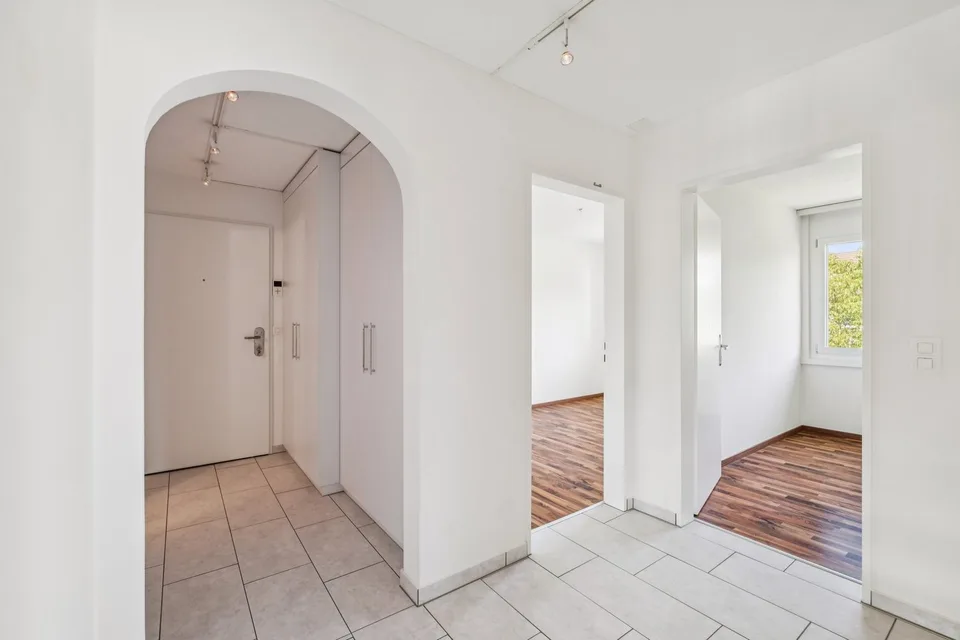 Un foyer pour s'épanouir - Maisonnette avec cheminée et jardin
