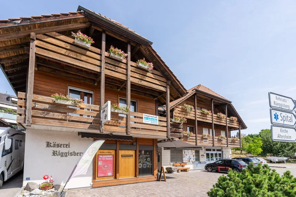 Wohn- und Gewerbeliegenschaft mit Käsereibetrieb in Riggisberg