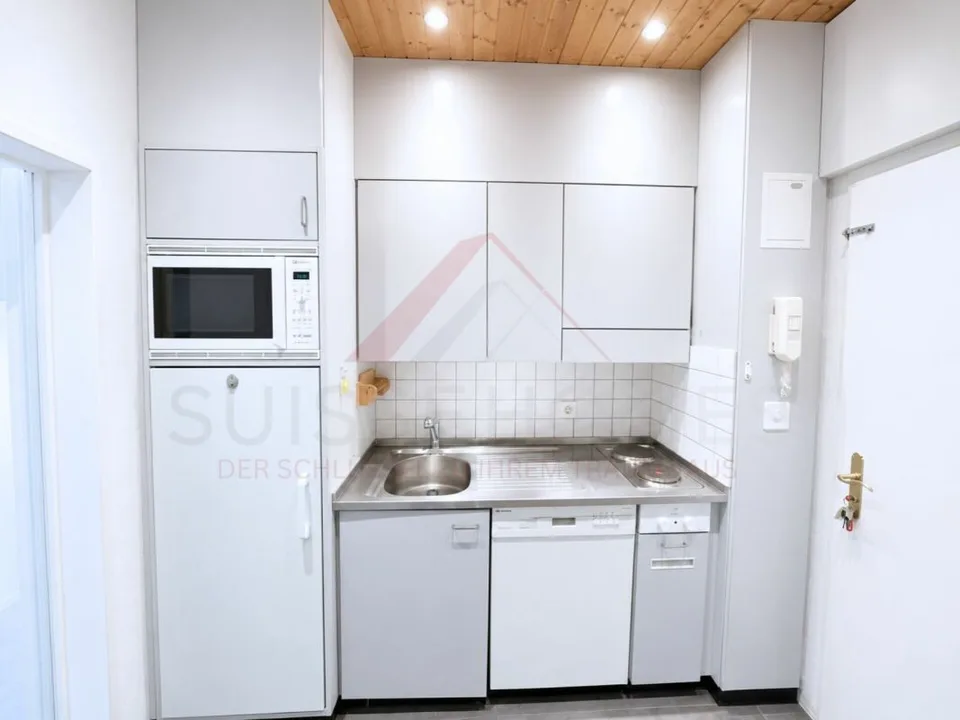 Grosszügiges 1.5-Zimmer-Studio mit ca. 60 m², Balkon und Lift in 4654 Lostorf