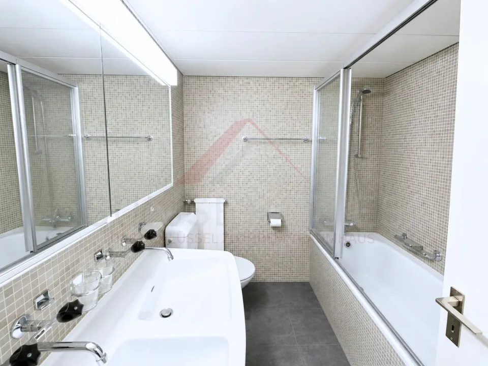 Grosszügiges 1.5-Zimmer-Studio mit ca. 60 m², Balkon und Lift in 4654 Lostorf