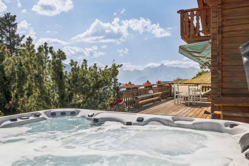 Chalet de charme avec espace bien-être et vue spectaculaire