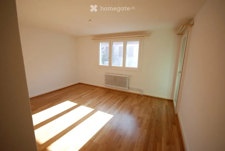 Schöne 3-Zimmer Wohnung mit Balkon in Felsberg