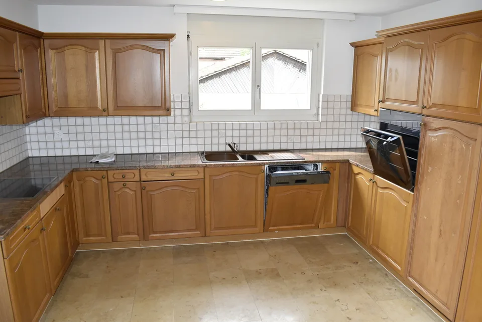 Ampio appartamento tranquillo di 3½ locali con 2 balconi