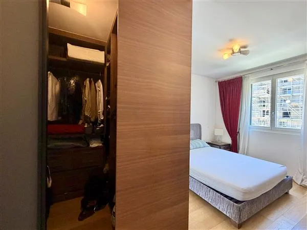 Lugano: Eingerichtete 2.5-Zimmer-Wohnung – Foto 11 von 12