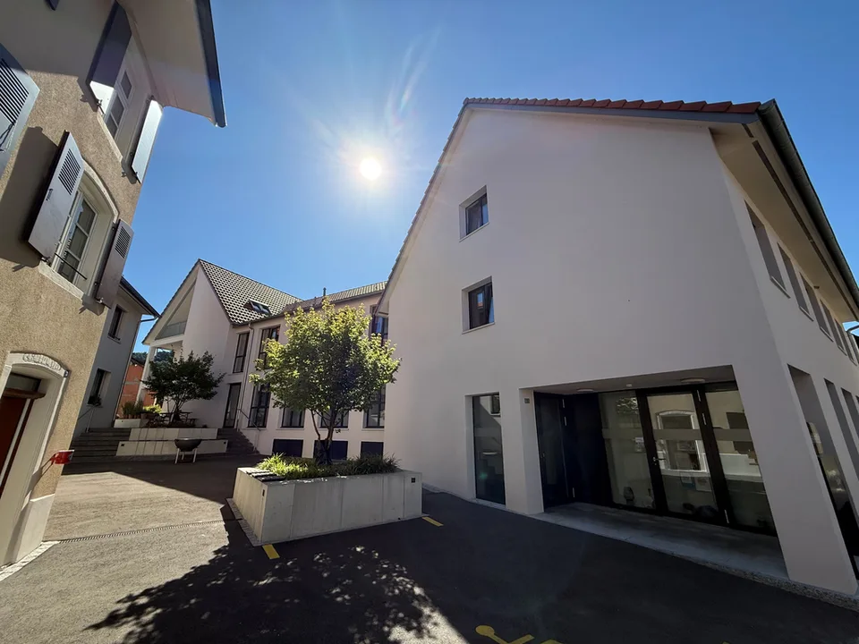 3.5-Zimmer-Wohnung in Neubau mit eigener Waschmaschine & Tumbler
